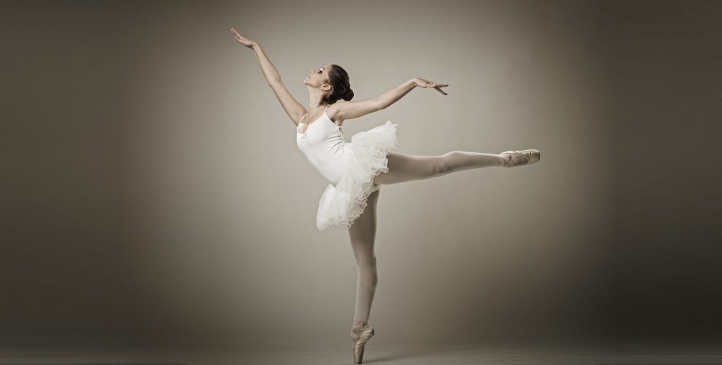 Hip Pain from Ballet Dancing Causes? Is it Serious? How to Treat?